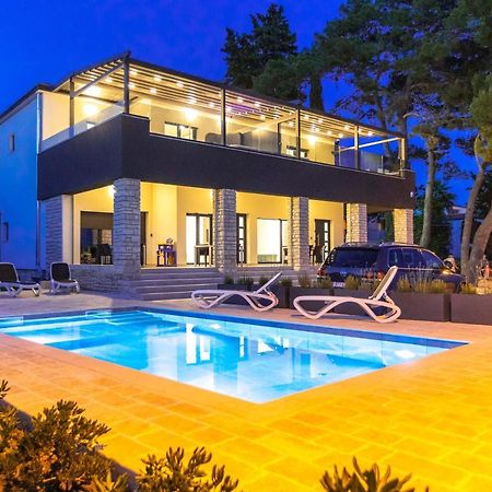 Apartments Maris Свети свети Филип и Яков Екстериор снимка