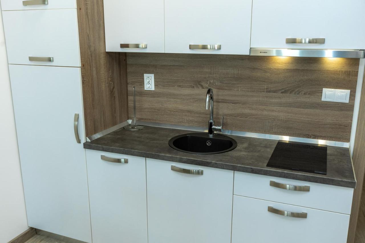 Apartments Maris Свети свети Филип и Яков Екстериор снимка