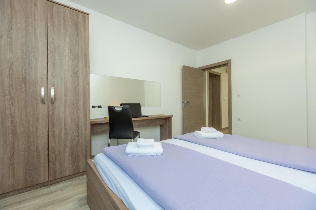Apartments Maris Свети свети Филип и Яков Екстериор снимка
