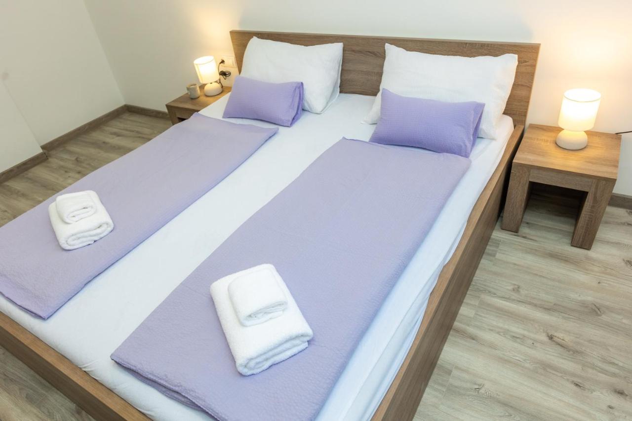 Apartments Maris Свети свети Филип и Яков Екстериор снимка