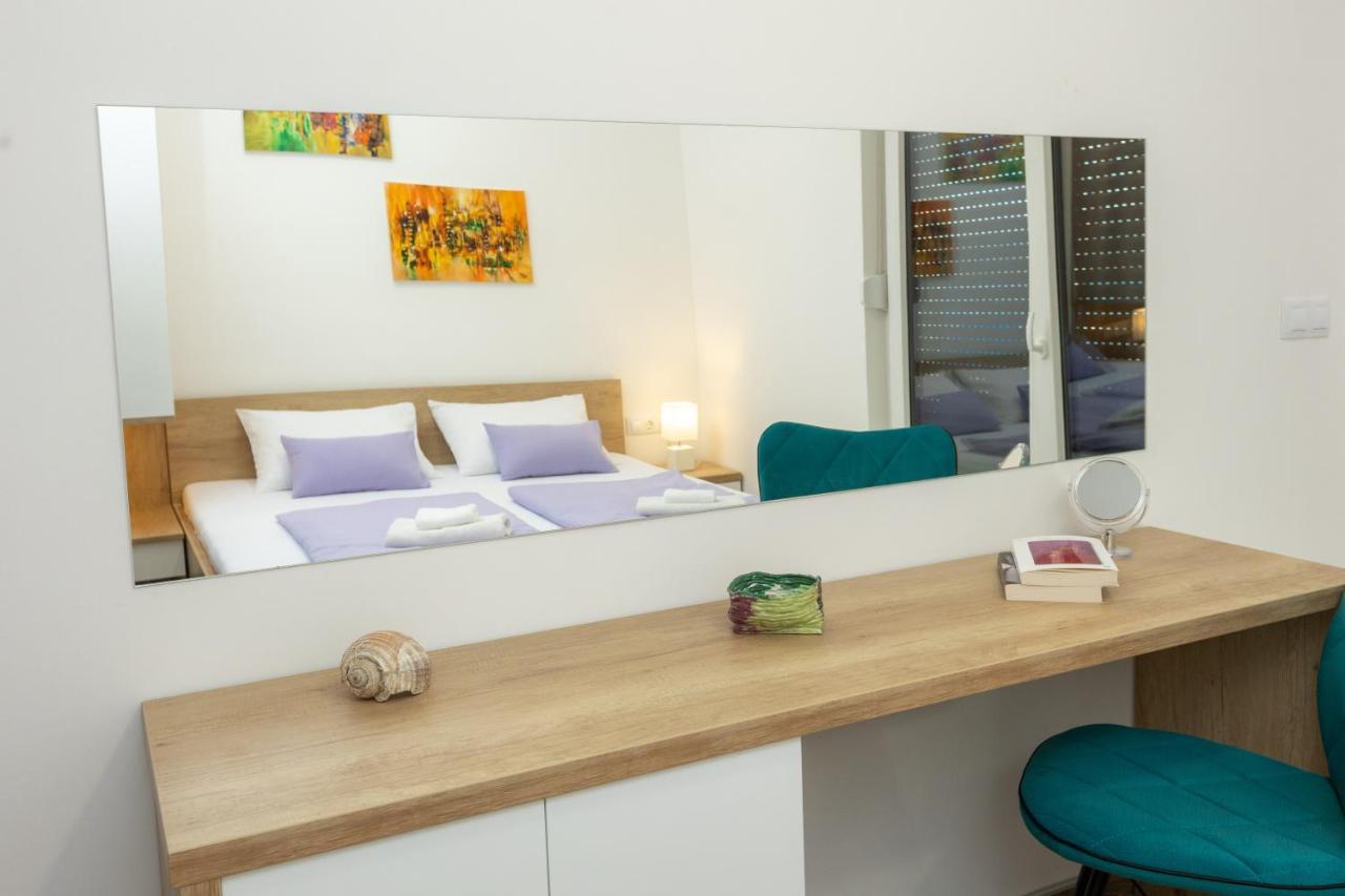 Apartments Maris Свети свети Филип и Яков Екстериор снимка