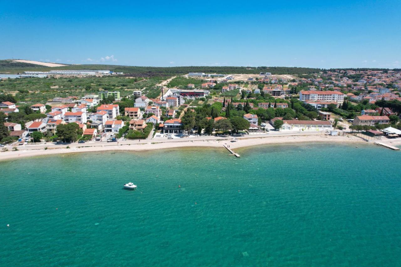 Apartments Maris Свети свети Филип и Яков Екстериор снимка