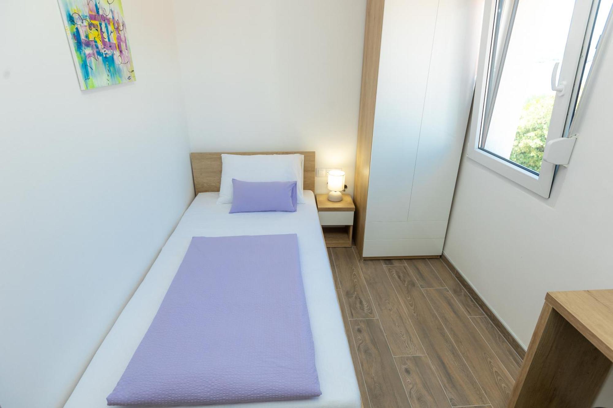 Apartments Maris Свети свети Филип и Яков Стая снимка
