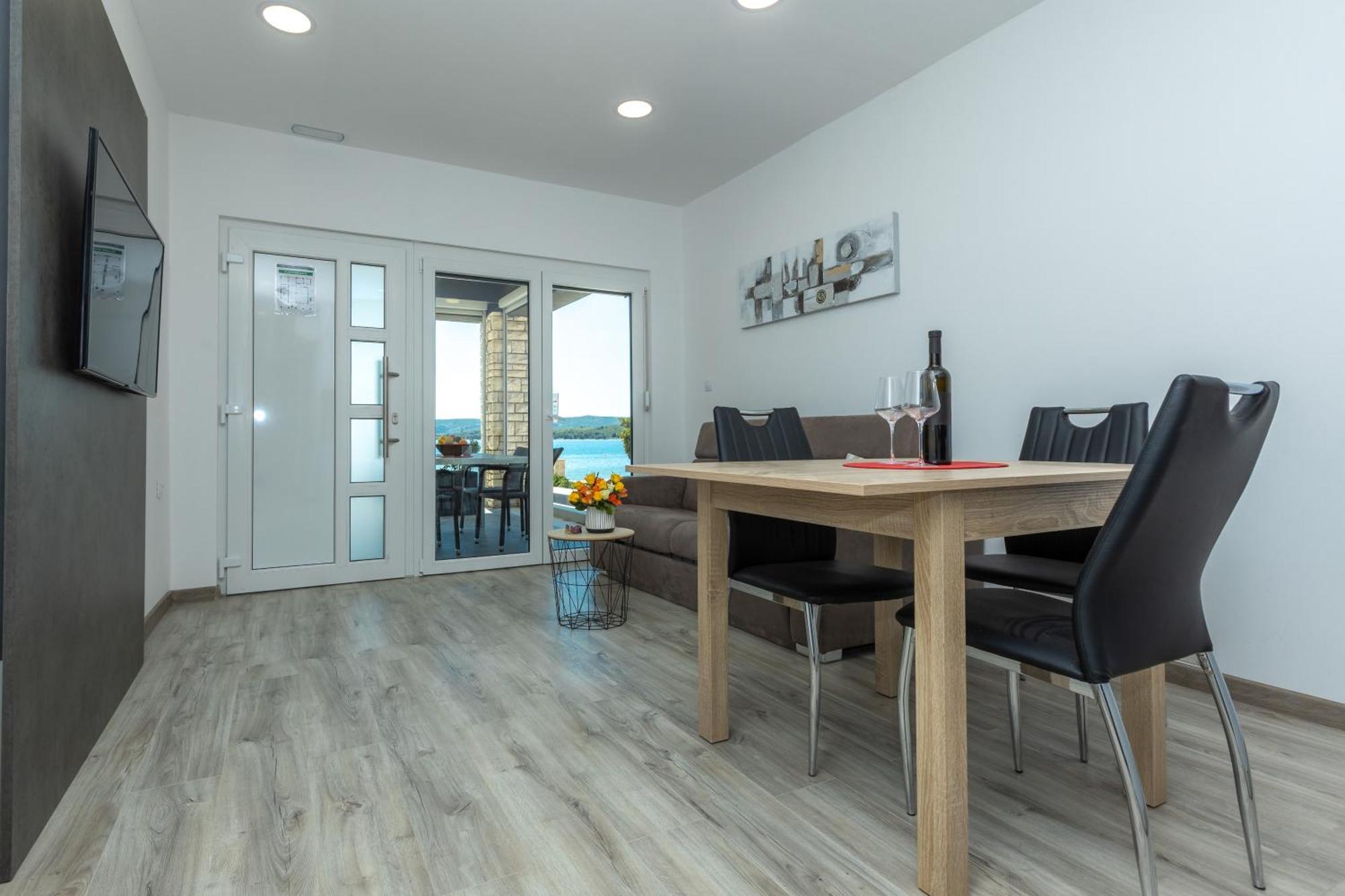 Apartments Maris Свети свети Филип и Яков Стая снимка